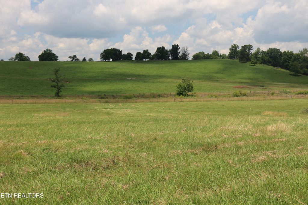 4 County Road 461, Englewood
