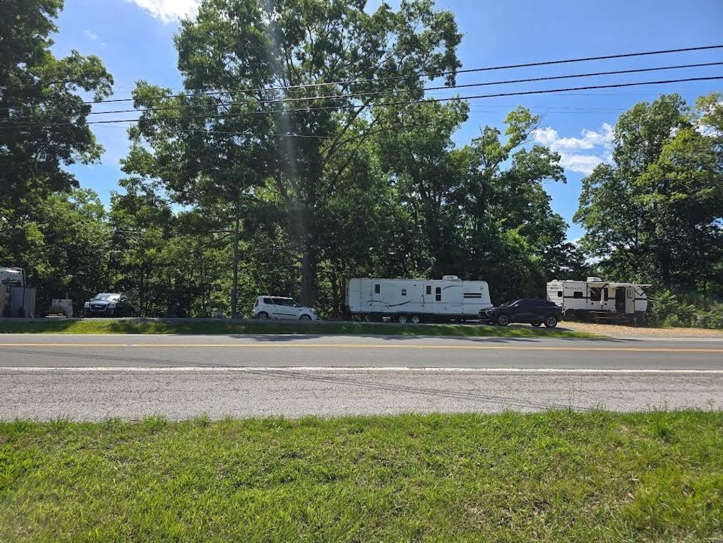 5413 Cookeville Hwy, Smithville