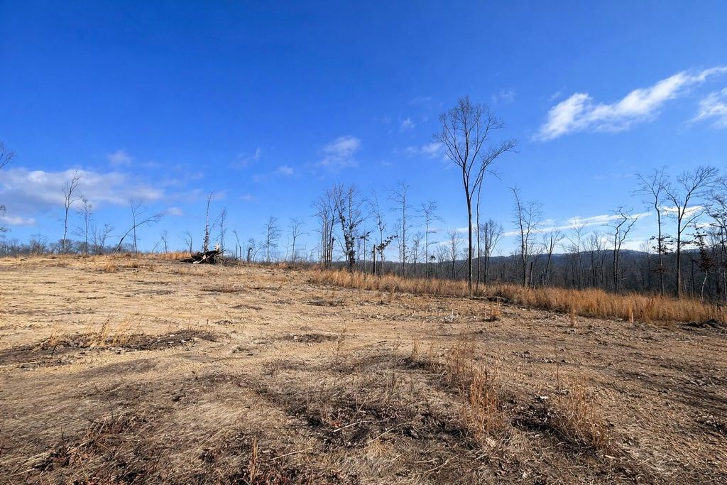 2734 River Road, Decatur