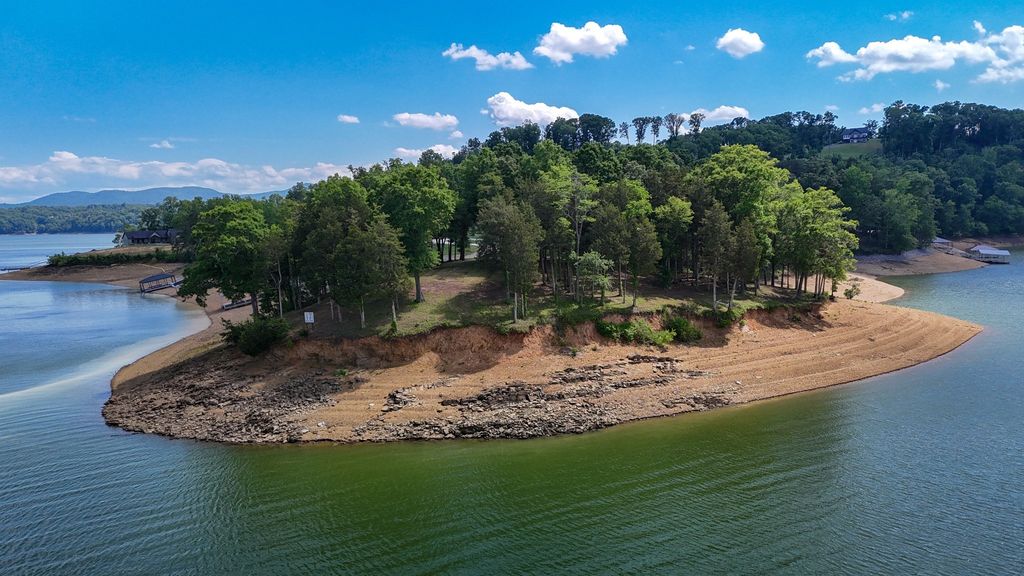 123 Ridge Point Trl, Dandridge