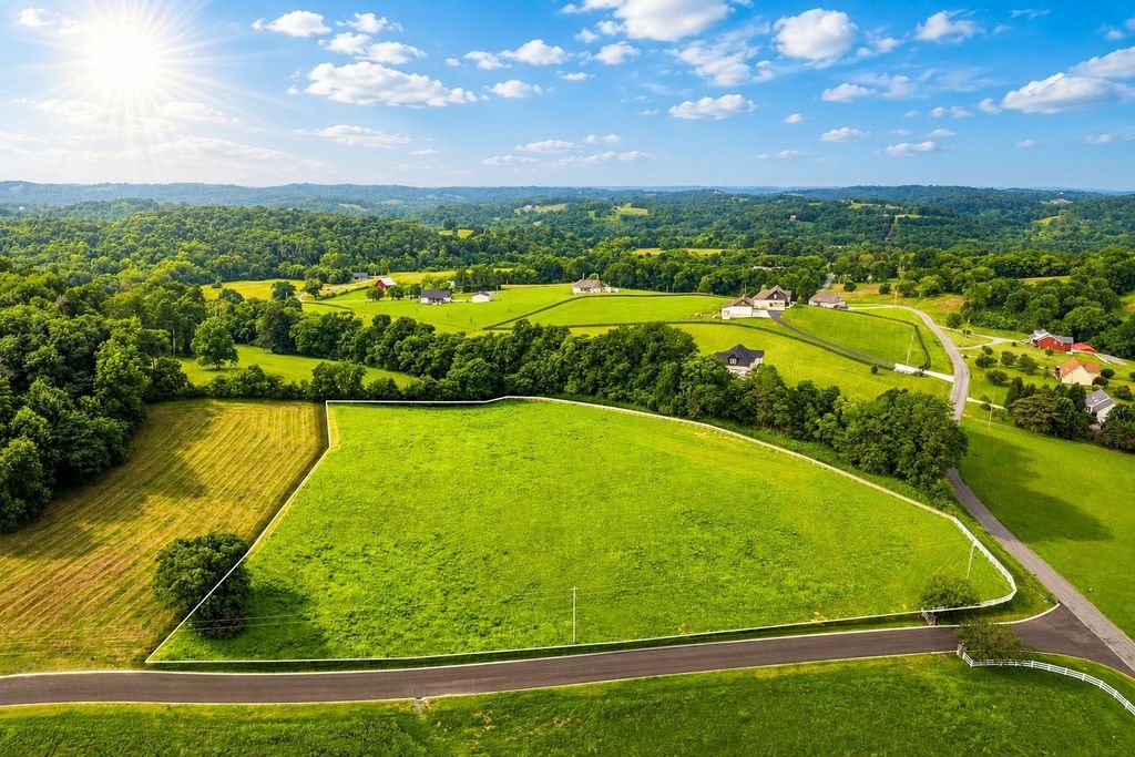 0 Skyridge Lane, Shelbyville