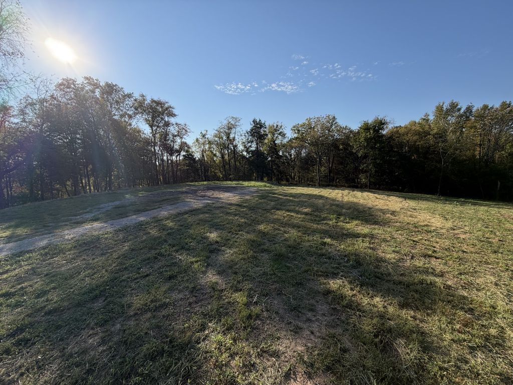 7025 Cairo Bend Rd, Lebanon