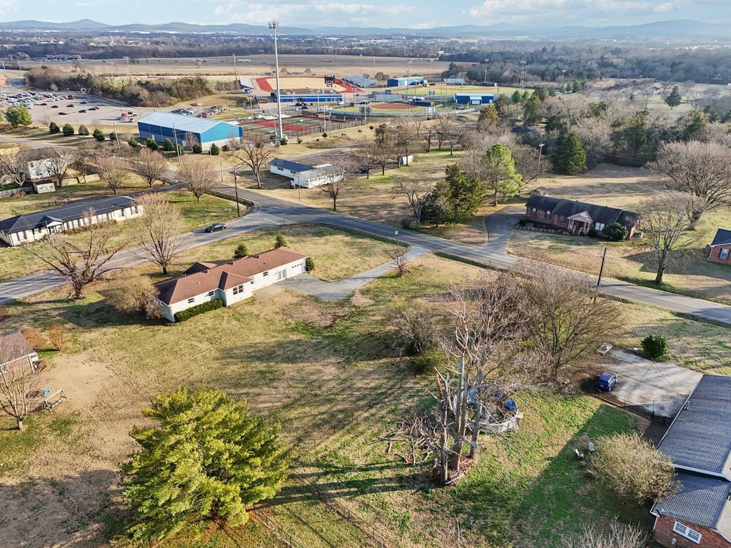 2335 Hickory Ridge Rd, Lebanon