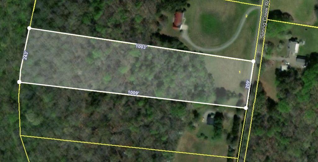 1 Spring Creek Rd, Chapmansboro