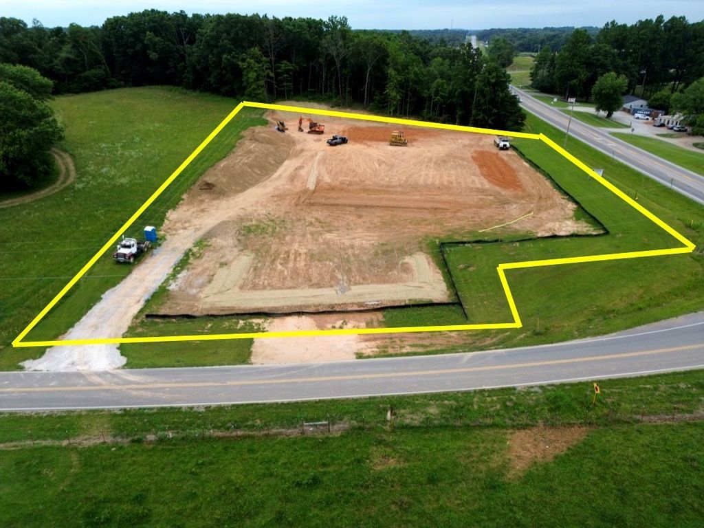 3005 Highway 46 S, Dickson