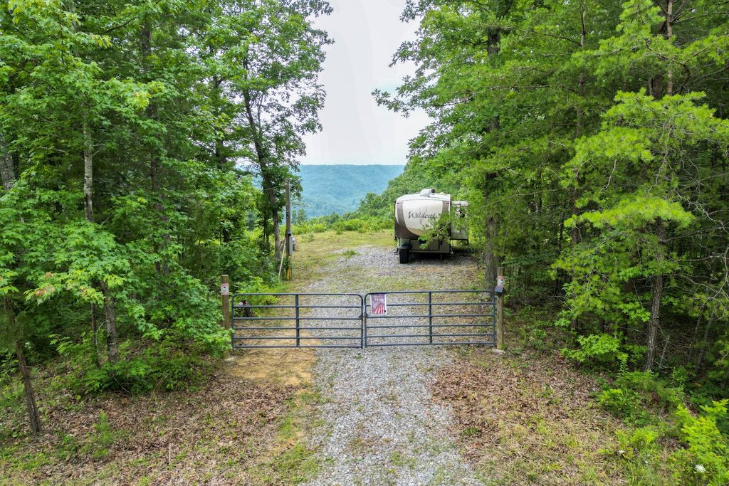 722 Flat Top View Ln, Wilder
