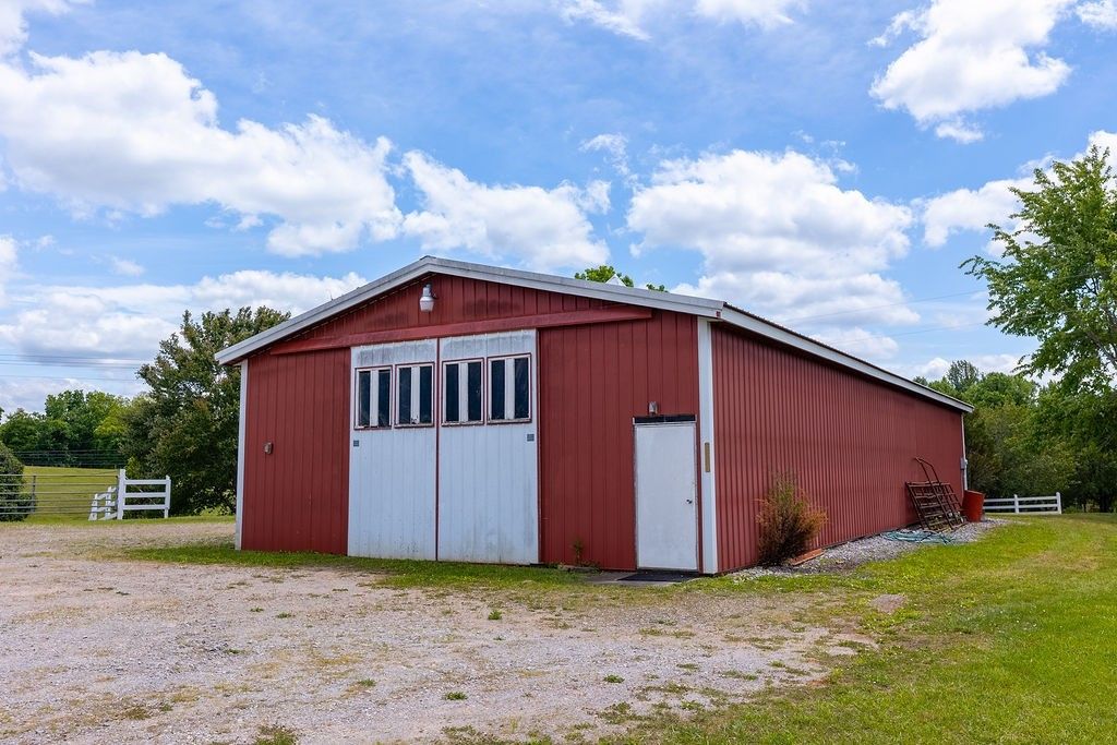 310 Park Dr, Rock Island