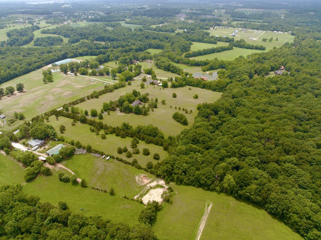 6881 Glidewell Road, Cross Plains