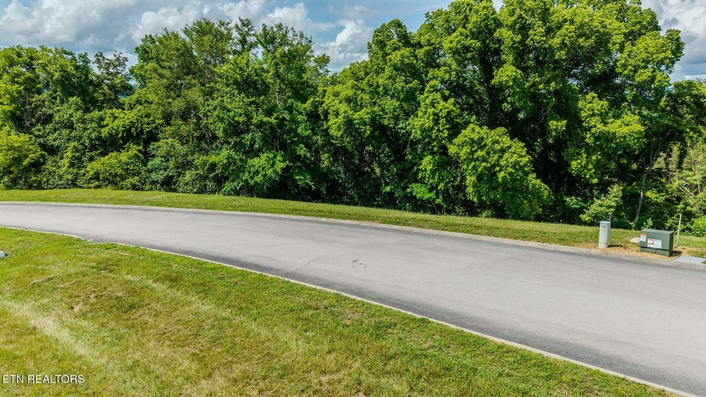 2062 Turners Landing Rd, Russellville