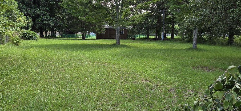 606 Cheyenne Circle, Beechgrove