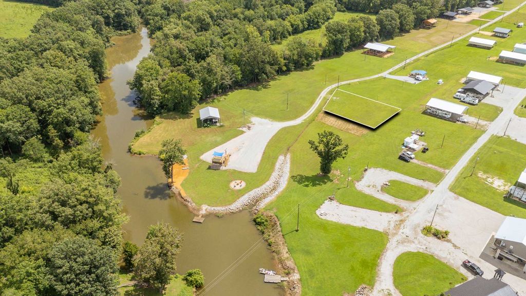 355 Jett Dr, Clifton