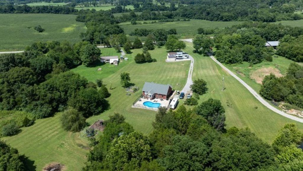 7270 Twelve Corners Rd, Lascassas