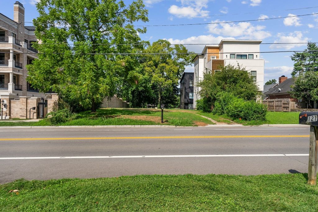 122 Woodmont Blvd, Nashville