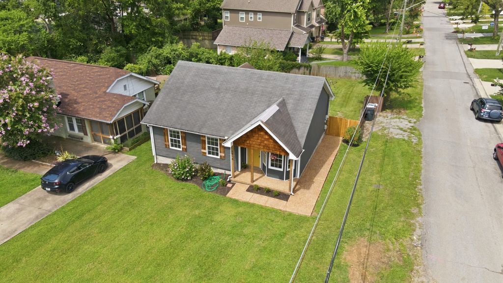 1914 Scott Ave, Nashville