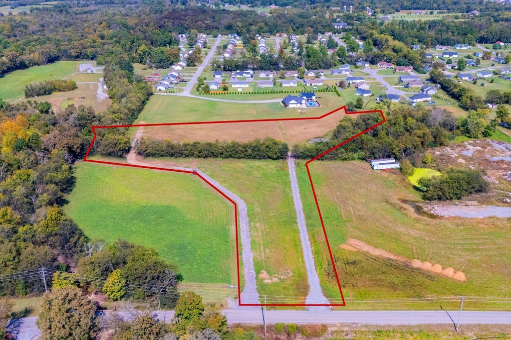 1912 Rock Springs Midland Rd, Christiana