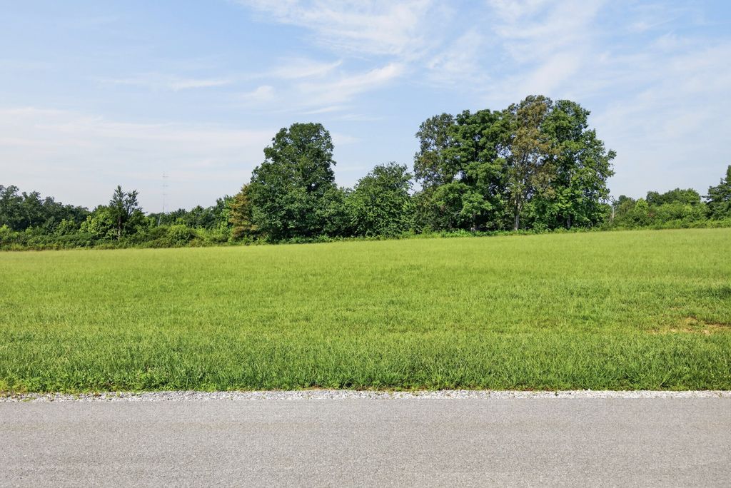 1477 Anna Maria Ln, Cookeville