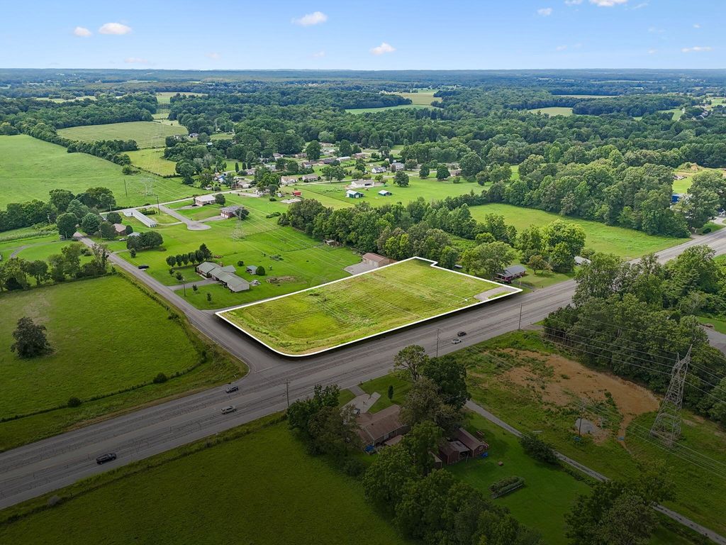 1579 Woodbury Highway, Manchester