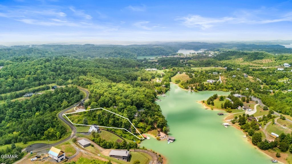 5 Harbor Point Drive, Sevierville