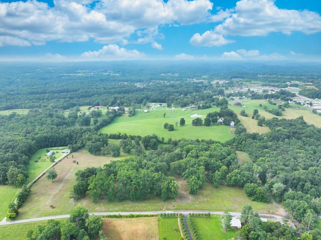 288 Lake Westmoreland Rd, Westmoreland