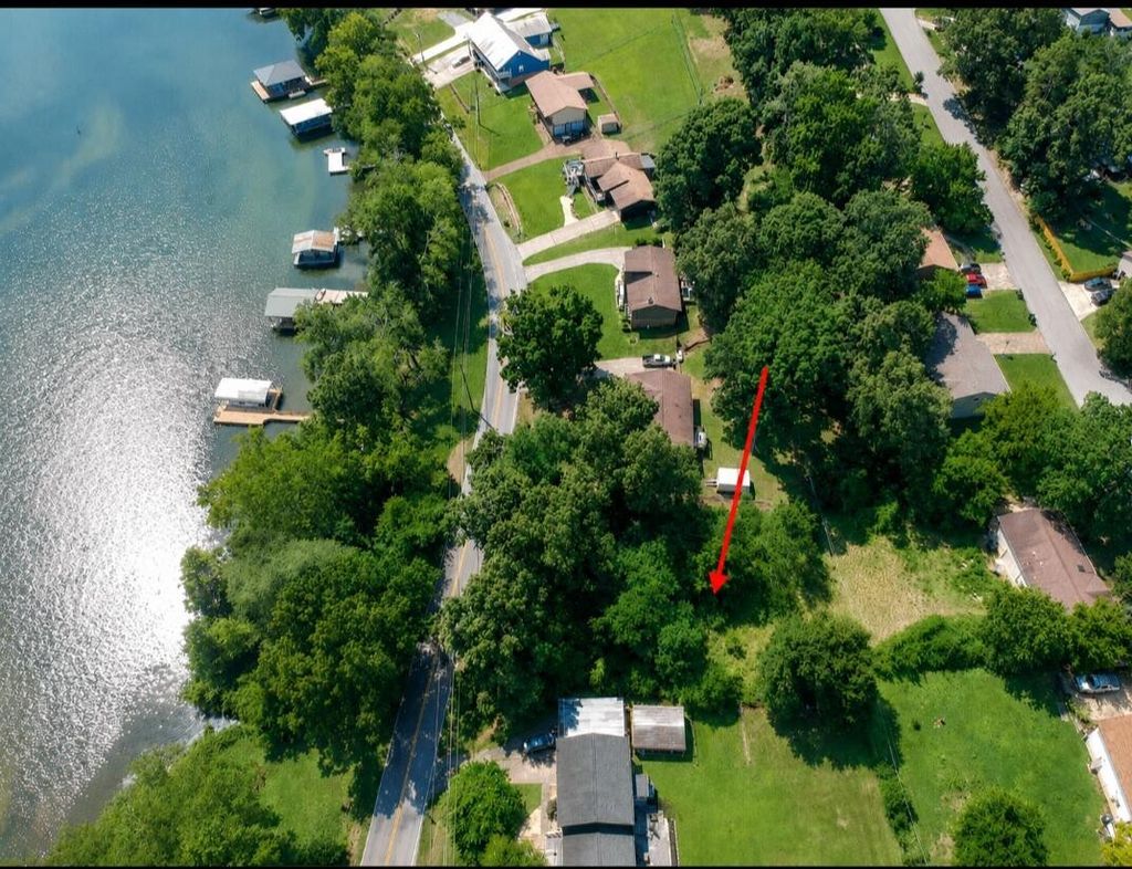 1836 Albermarle Drive, Hixson