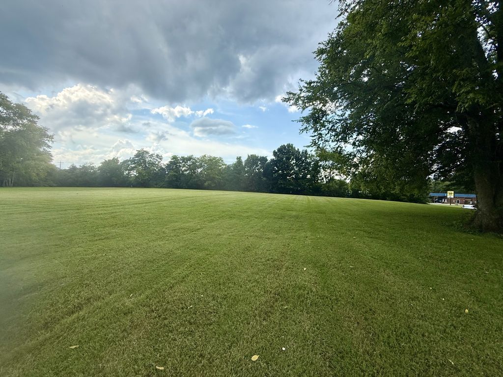 0 31e Highway, Gallatin