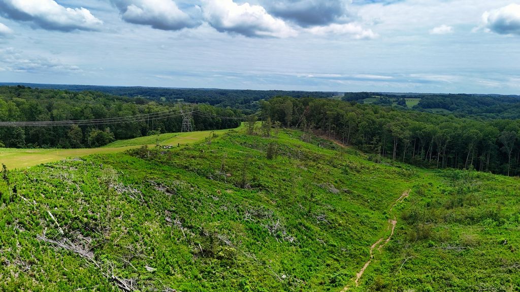 1 Bell Hollow Rd, Vanleer