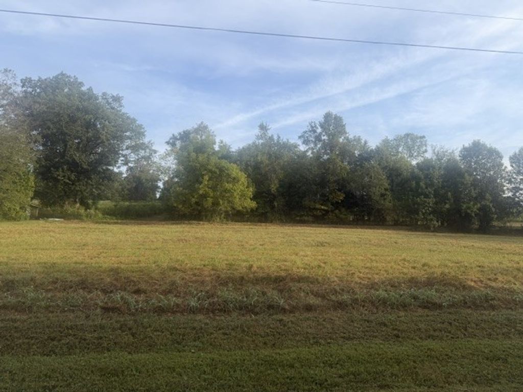 7 Issac Clifton Rd, Chapmansboro