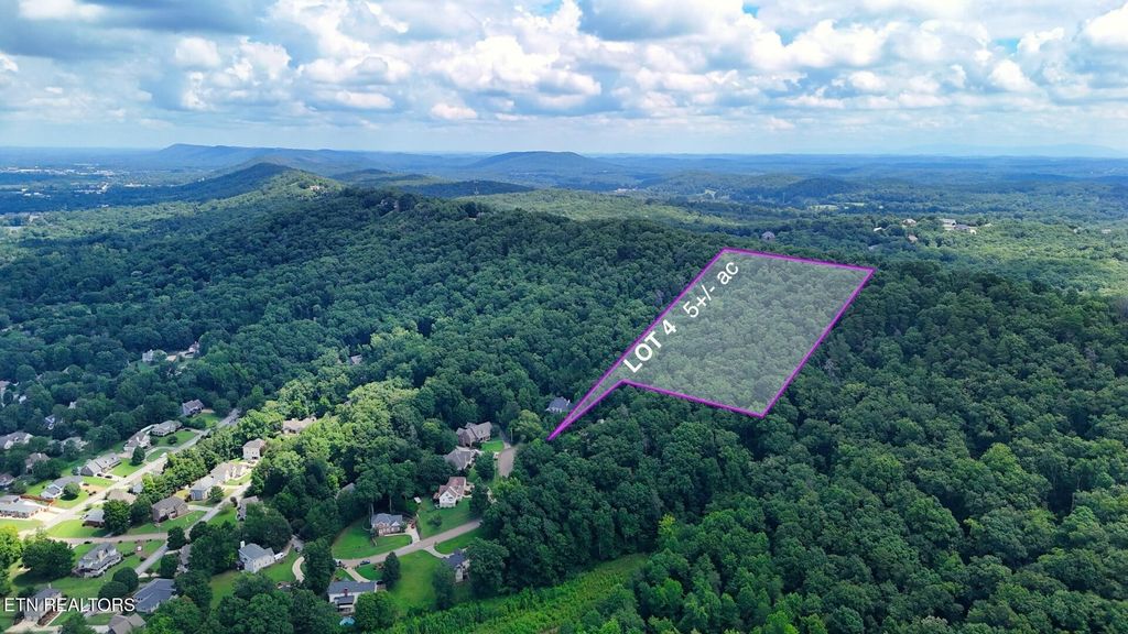 4 Imperial Drive, Ooltewah