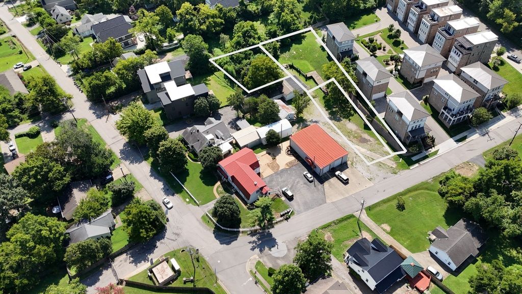 101 Demoss Road, Nashville