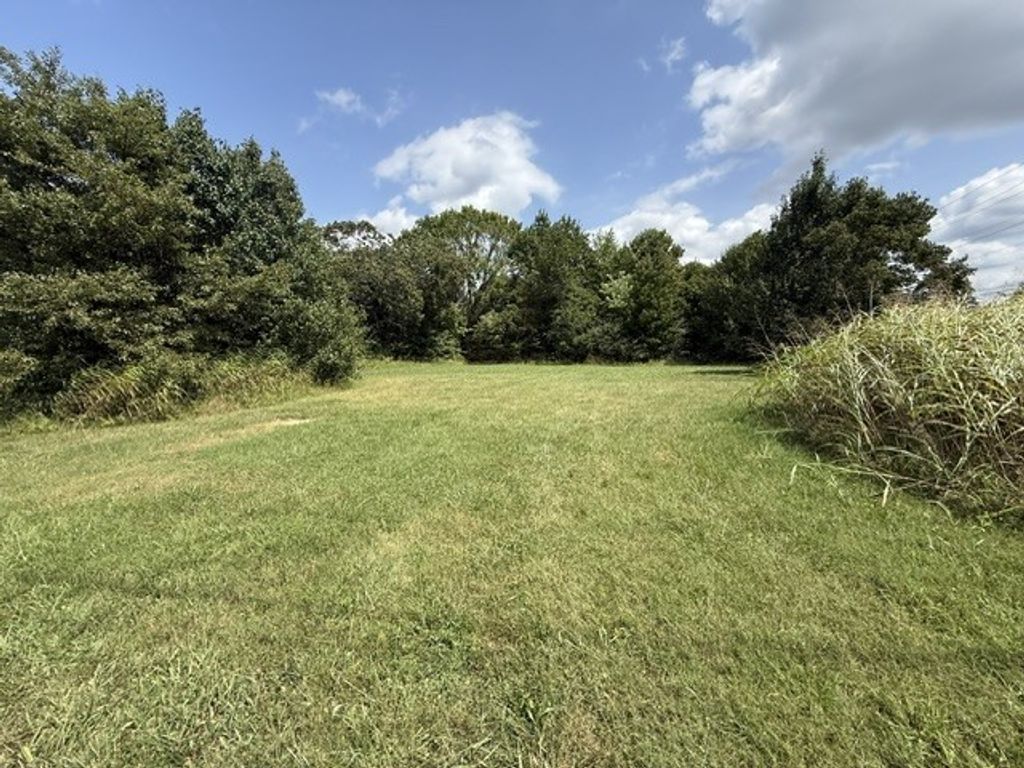 0 Dover Rd, Clarksville