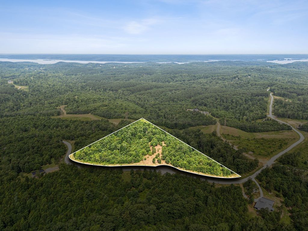 0 Bear Hollow Dr, Waverly
