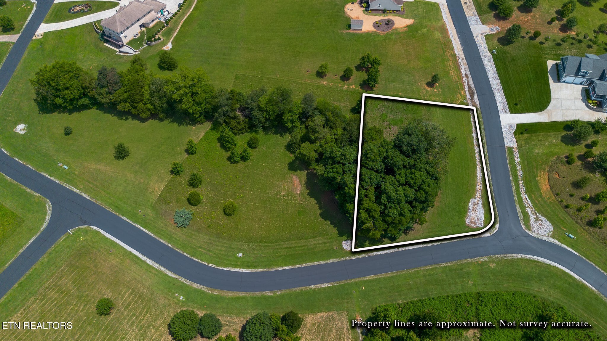 Photo of Listing #3526011