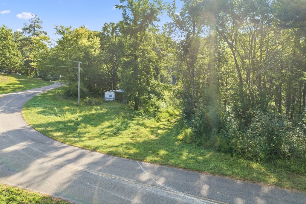 3106 Mckenzie Rd, Parsons