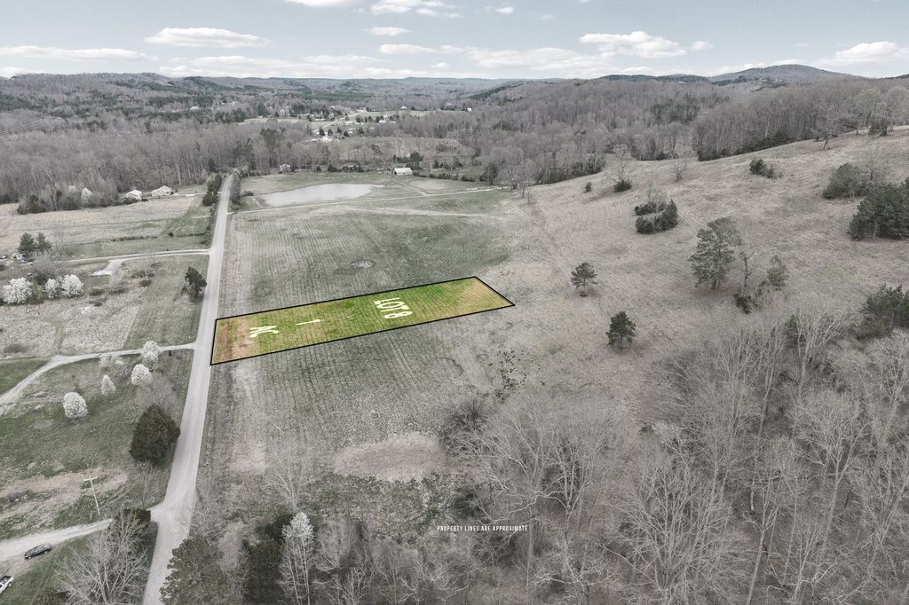 8 N Nopone Valley Road, Decatur
