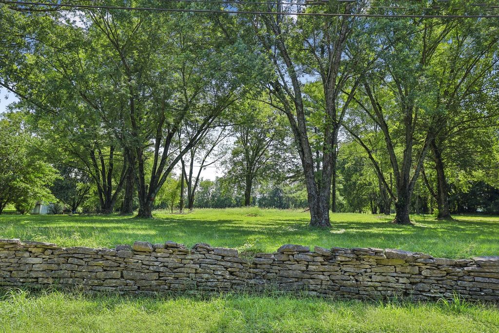 8170 Trousdale Ferry Pike, Lebanon