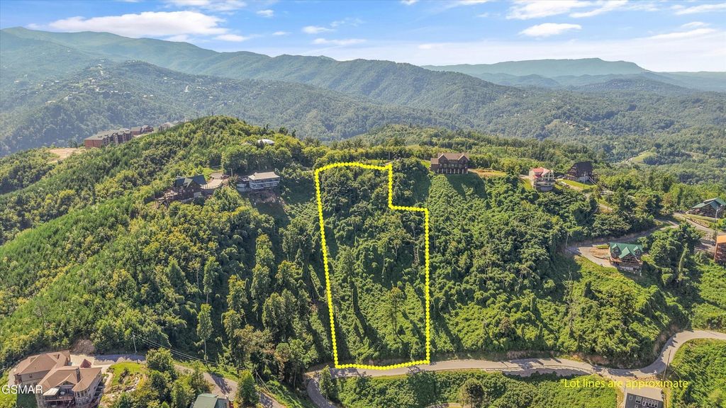 616 Kings Way, Gatlinburg