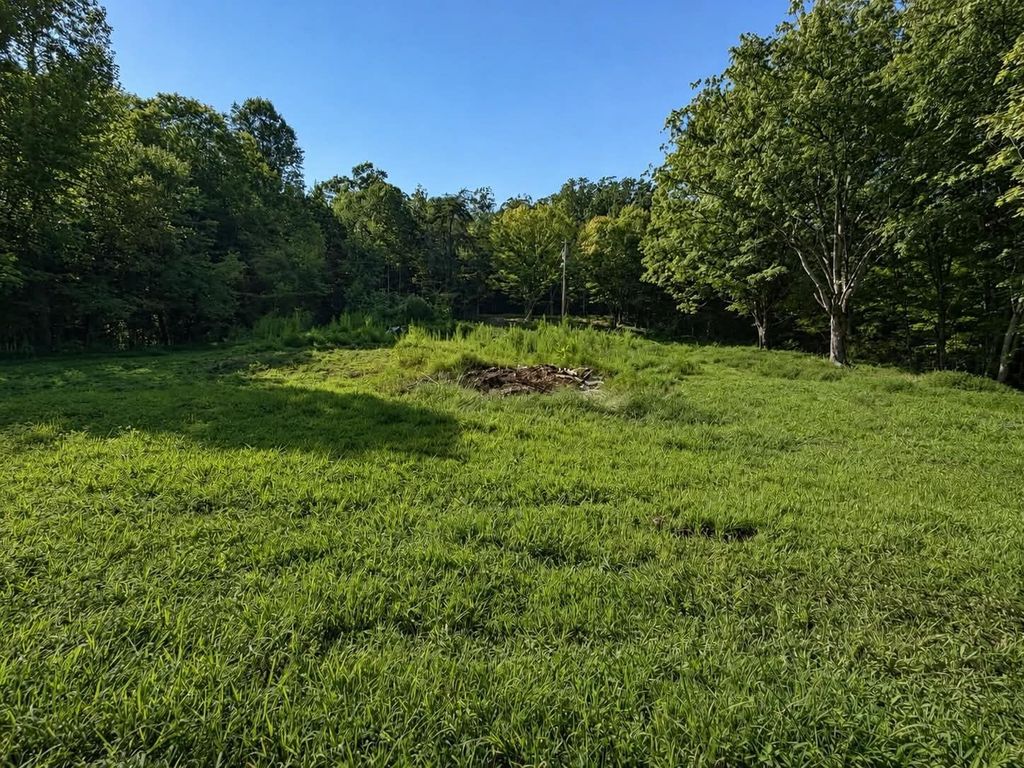 214 County Road 87, Athens