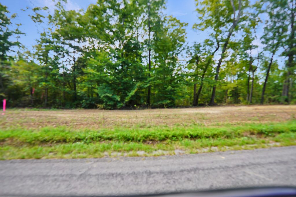 2 Freeman Fielder Rd, Stewart