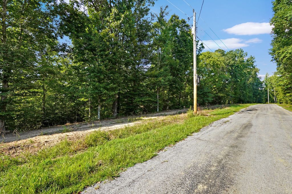 6 Selph Rd, Stewart