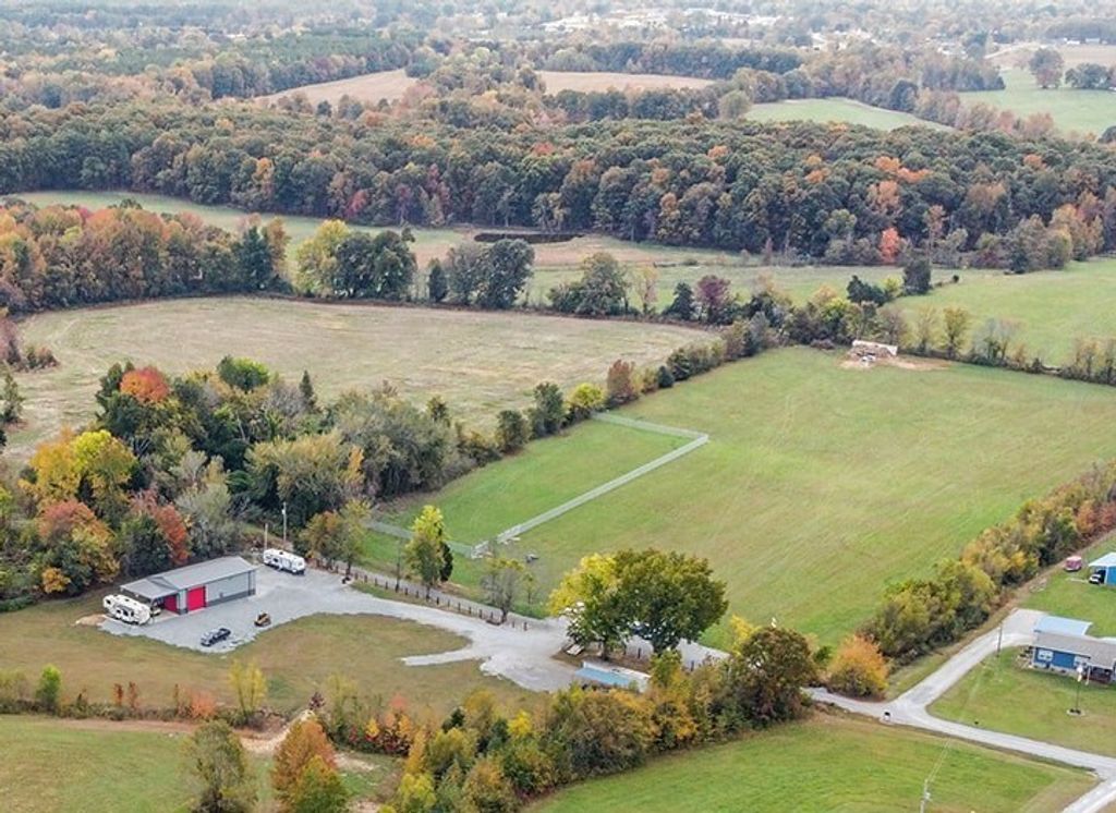 320 Capps Farm Ln, Mc Ewen