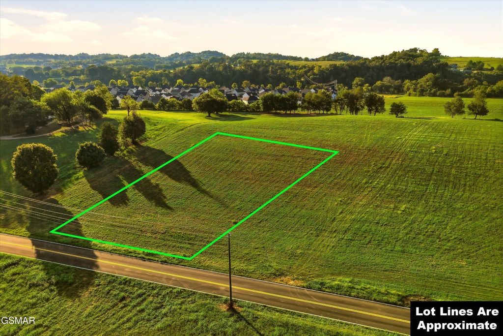 5 Mccleary Lane Road, Sevierville