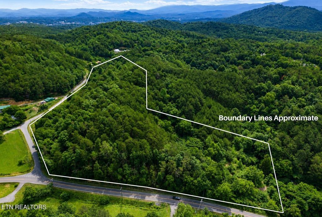 2131 Goose Gap Rd, Sevierville