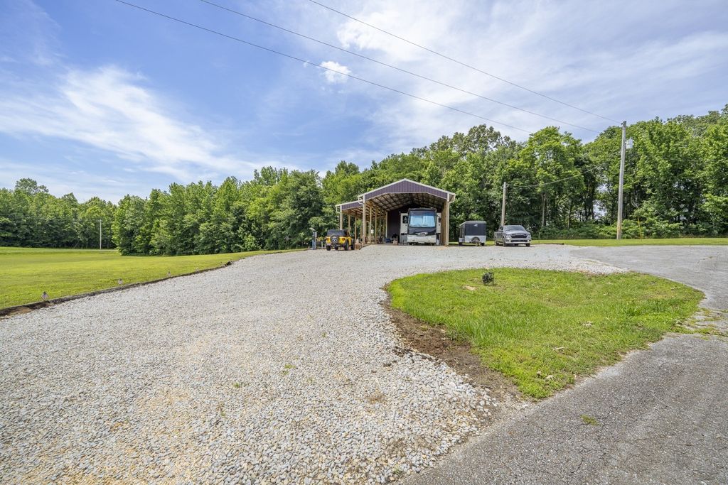 99 Pintail Ln, Clifton
