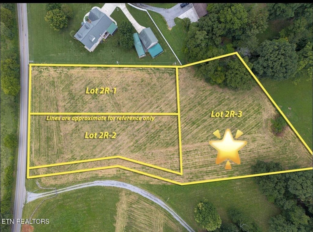23 Walker Rd, Maryville