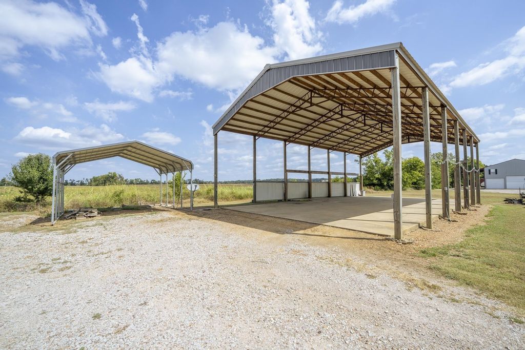 170 Alana Ln, Adamsville