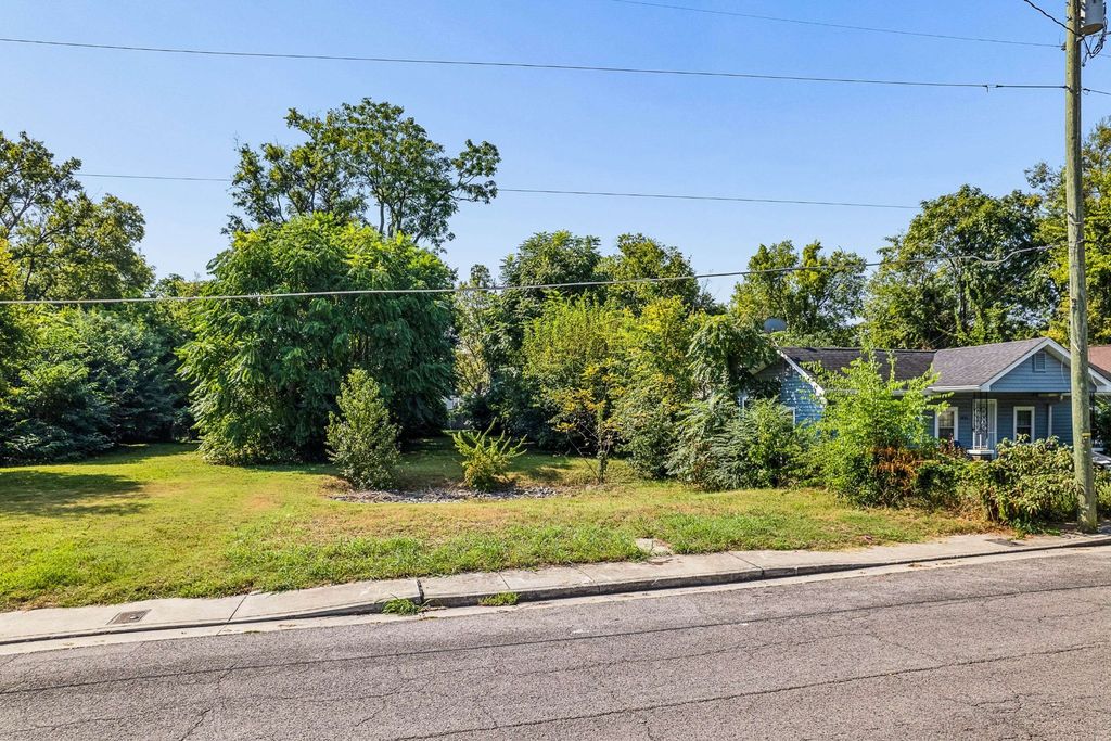 2421 Meharry Blvd, Nashville