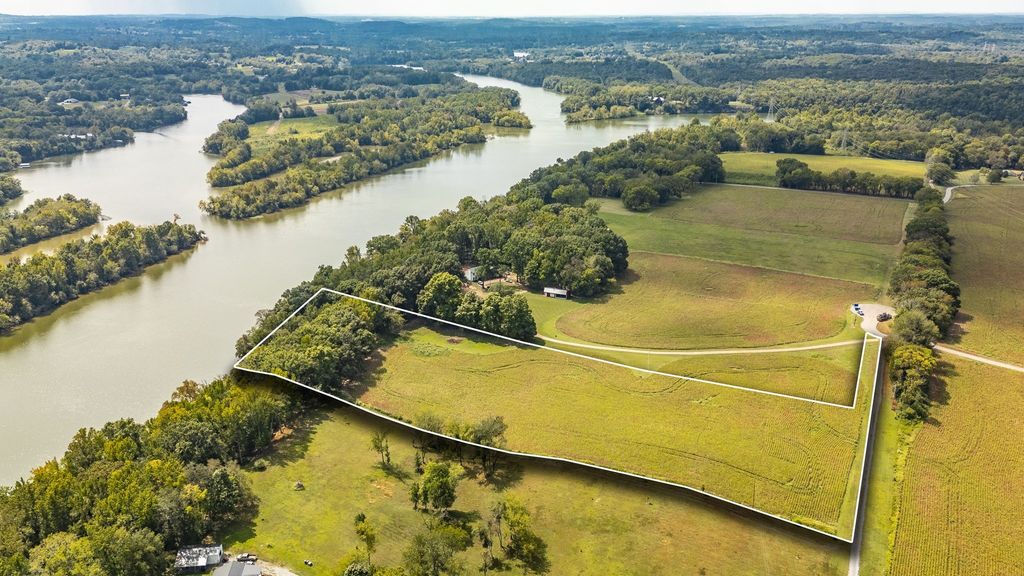 0 Robertson Rd E, Castalian Springs