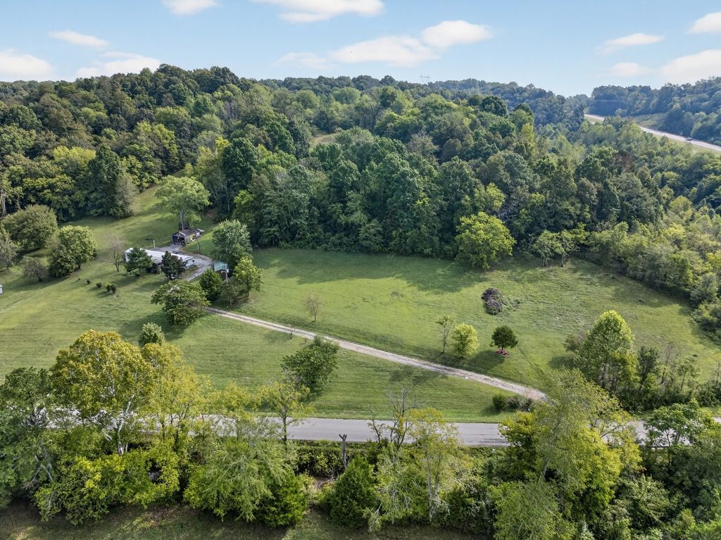 3890 Robinson Rd, Thompsons Station