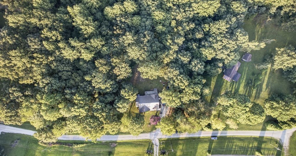 293 Morris Dr, Tracy City