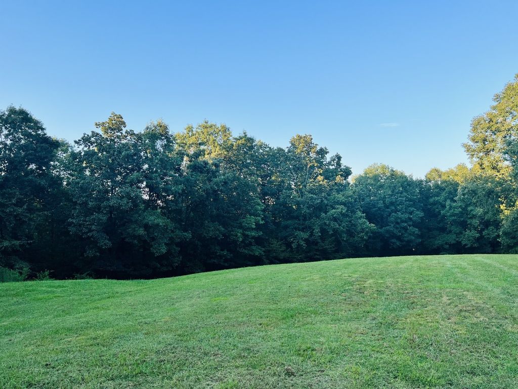 545 Deepwood Drive, Waverly
